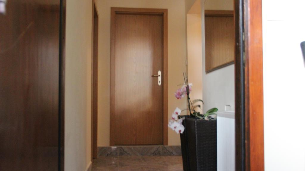 Elg Rooms Postojna Εξωτερικό φωτογραφία