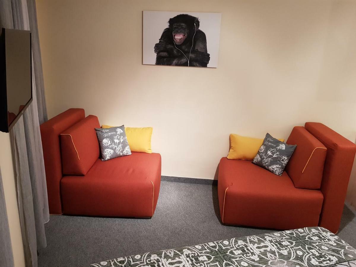 Elg Rooms Postojna Εξωτερικό φωτογραφία
