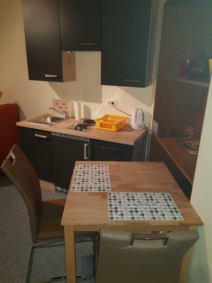 Elg Rooms Postojna Εξωτερικό φωτογραφία