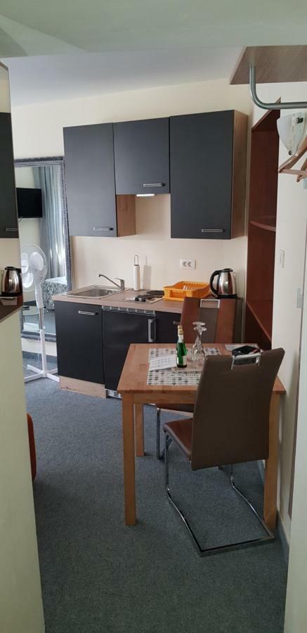 Elg Rooms Postojna Εξωτερικό φωτογραφία
