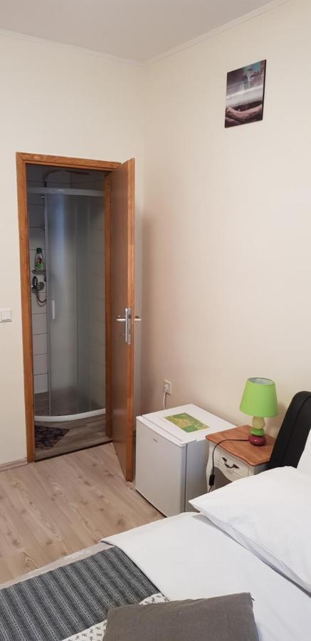 Elg Rooms Postojna Εξωτερικό φωτογραφία